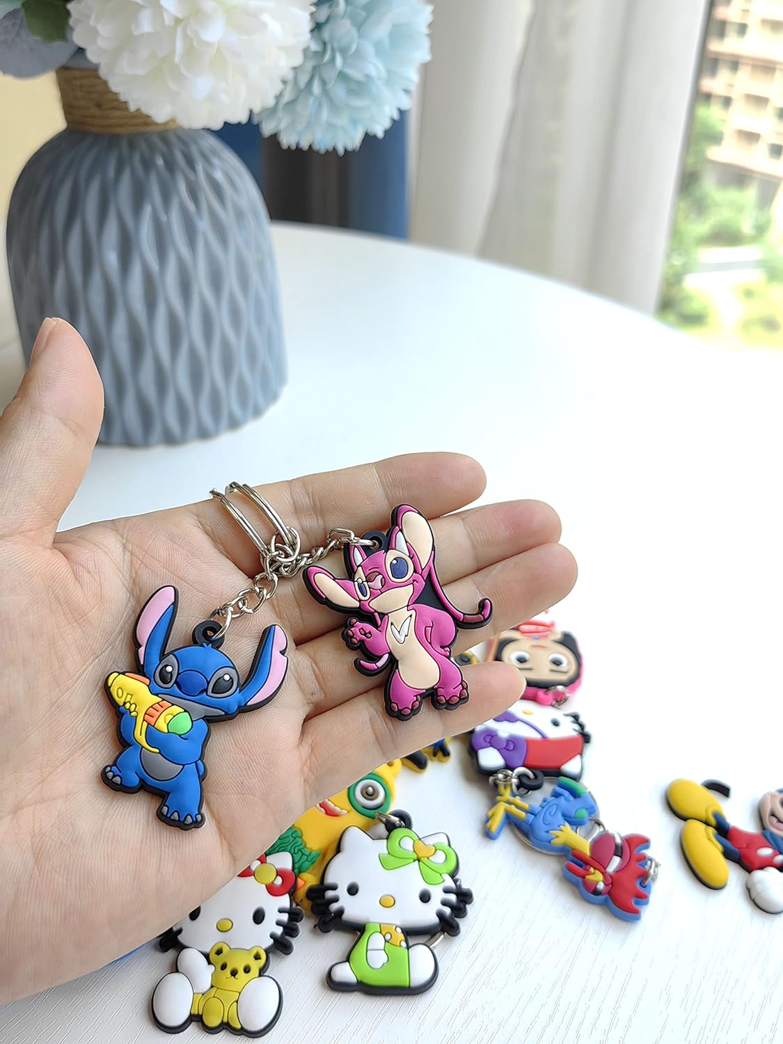 20PCS Cute Cartoon Keychain Keyring Pendants Accessories for Kids Birthday Party Favors School Carnival Reward Prizes Decoration Supplies