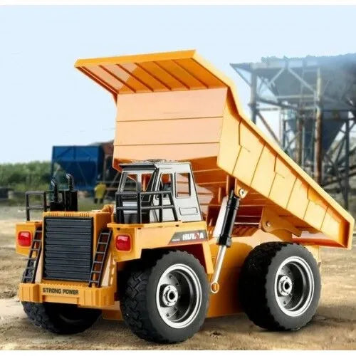 RC Dump Truck – Heavy Duty 1/18 Scale Construction Model