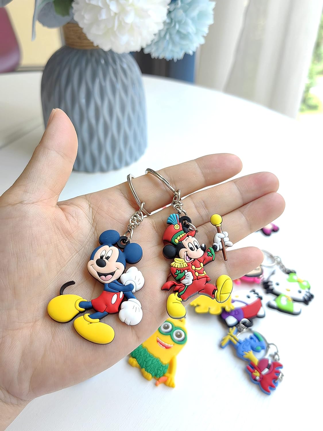 20PCS Cute Cartoon Keychain Keyring Pendants Accessories for Kids Birthday Party Favors School Carnival Reward Prizes Decoration Supplies