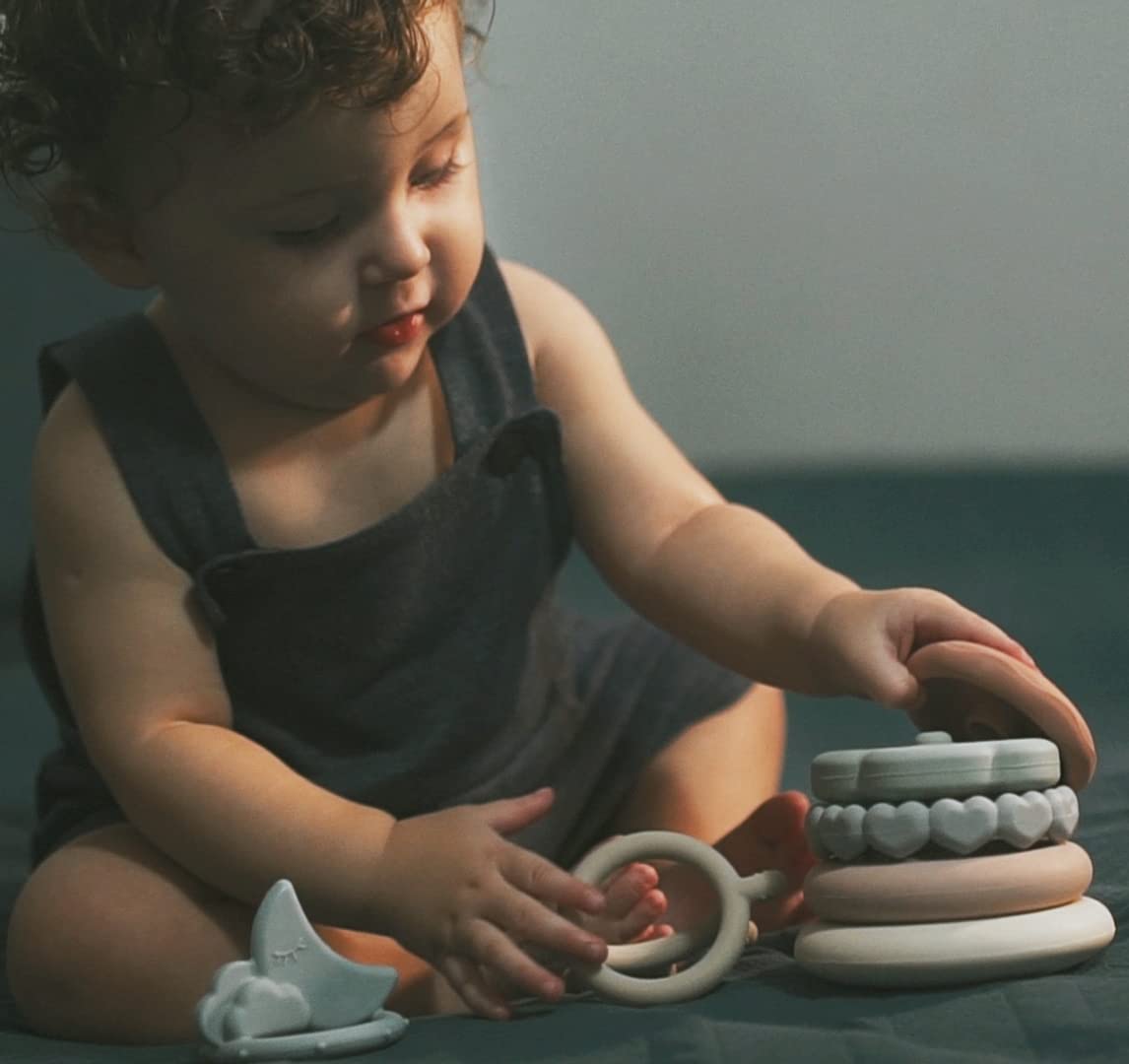 Soft Teething Toy - Stacks of Circles | Educational Baby Learning Toy | Stacking Rings for Boys and Girls | 7-Piece Teether Set