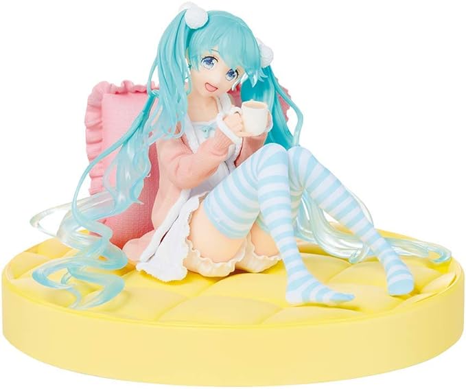 Taito Original Casual Wear Hatsune Miku Action Figure - 4.7"