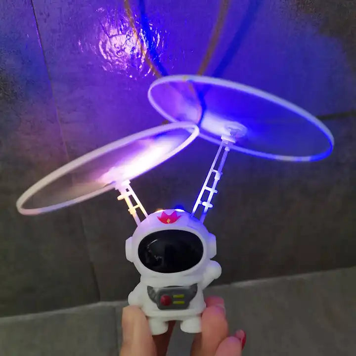 Kids Infrared Hand Induction Flying Robot Toy - Spaceman Electric Aircraft