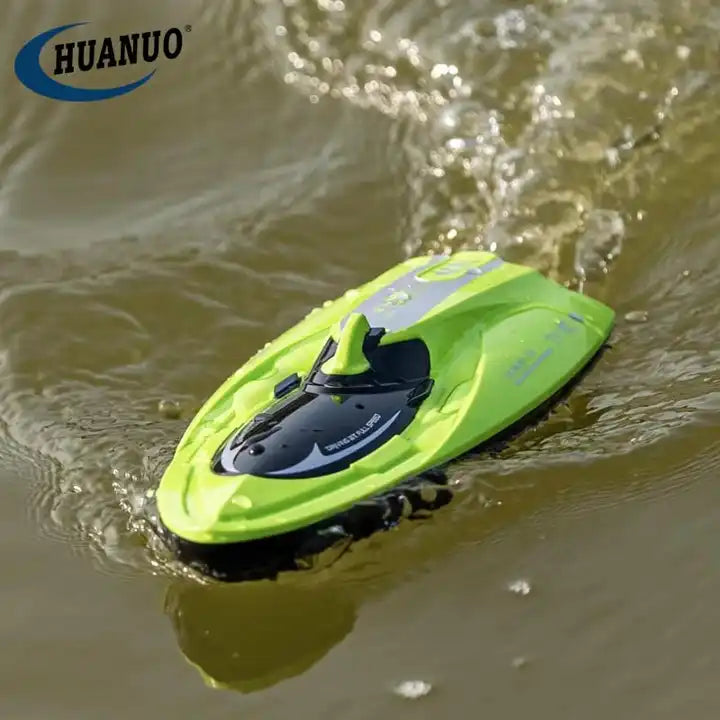 2.4GHz RC Racing Boat - High-Speed 10KM/H Waterproof Yacht Toy for Kids