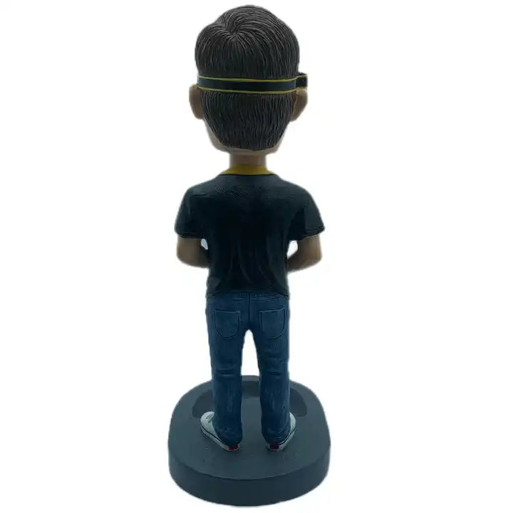 Interesting Decoration Ornaments - Resin Playing VR Game Bobble Head Statue