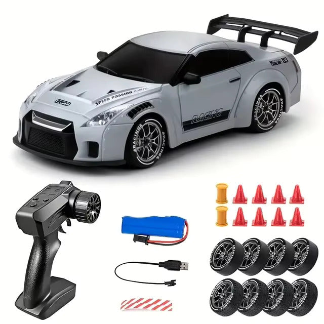 1:24 RC 4WD Porsche 911 GTR Drift Car - 2.4GHz Remote Control Racing Sports Car with Gyroscope & LED Lights