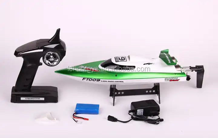 4CH 2.4GHz High-Speed RC Boat with Water Cooling System - 46cm Remote Control Racing Boat for Kids